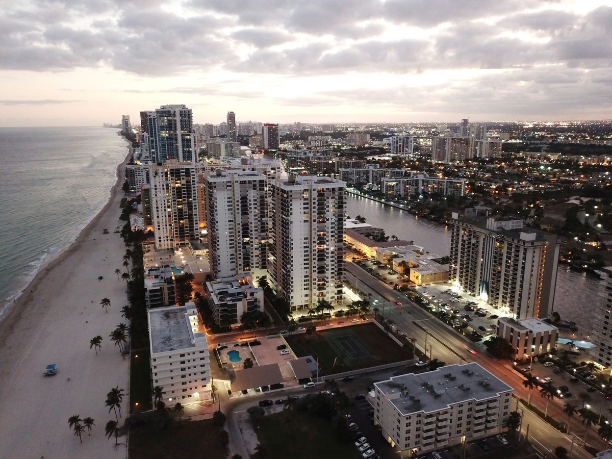 Hallandale, FL market