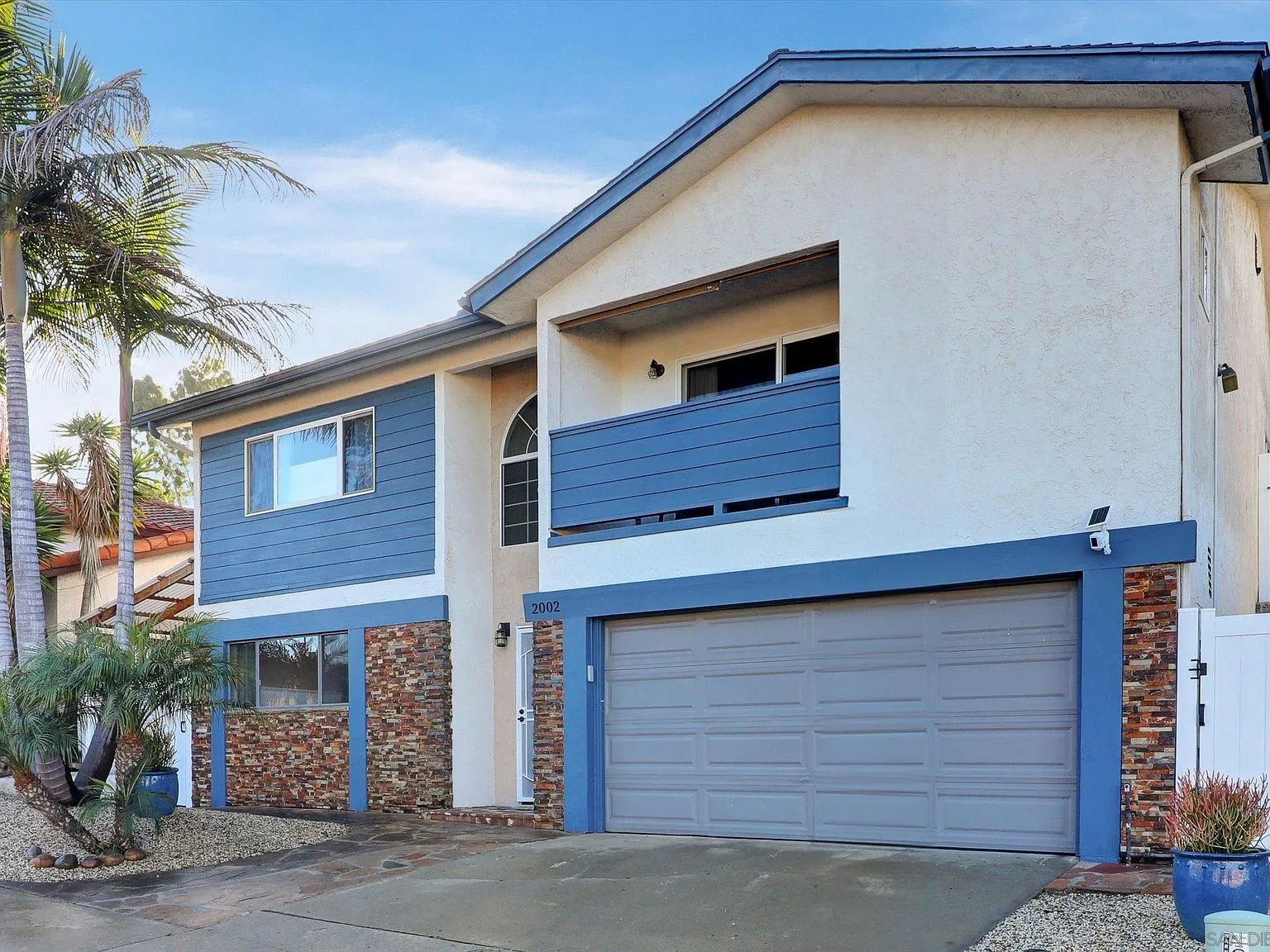 2002 Mendocino Blvd, San Diego, CA 92107 - 2