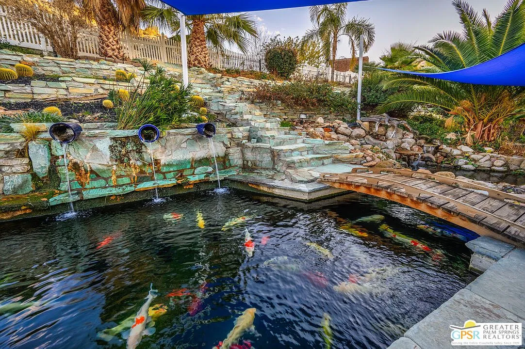 54045 Ridge Rd, Yucca Valley, CA 92284 - 4