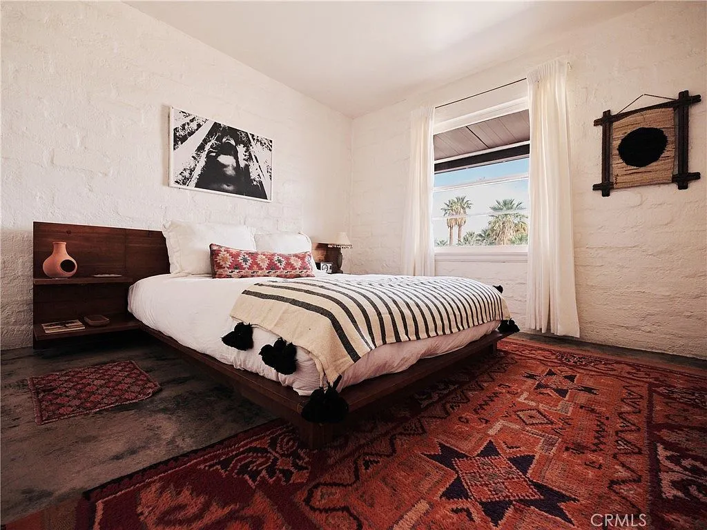 6662 Mesquite Ave, Twentynine Palms, CA 92277 - 2