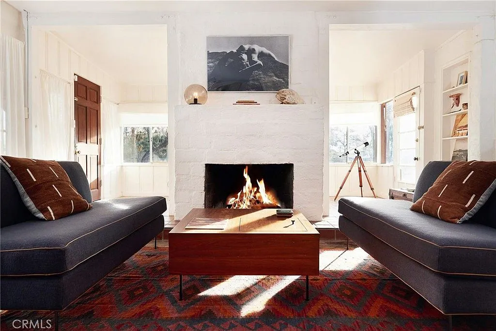 6662 Mesquite Ave, Twentynine Palms, CA 92277 - 4