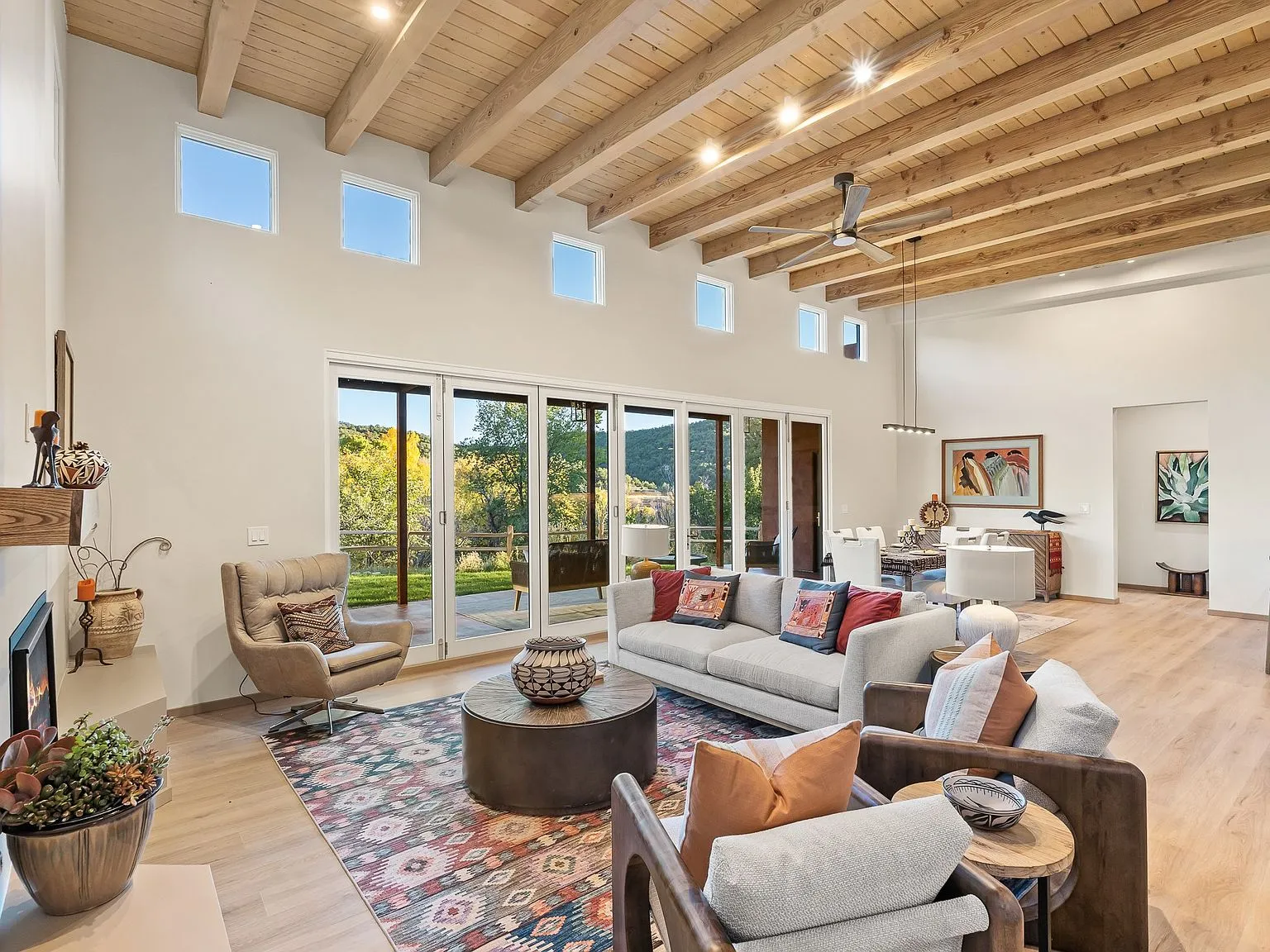 1612 Cerro Gordo Rd, Santa Fe, NM 87501 - 2