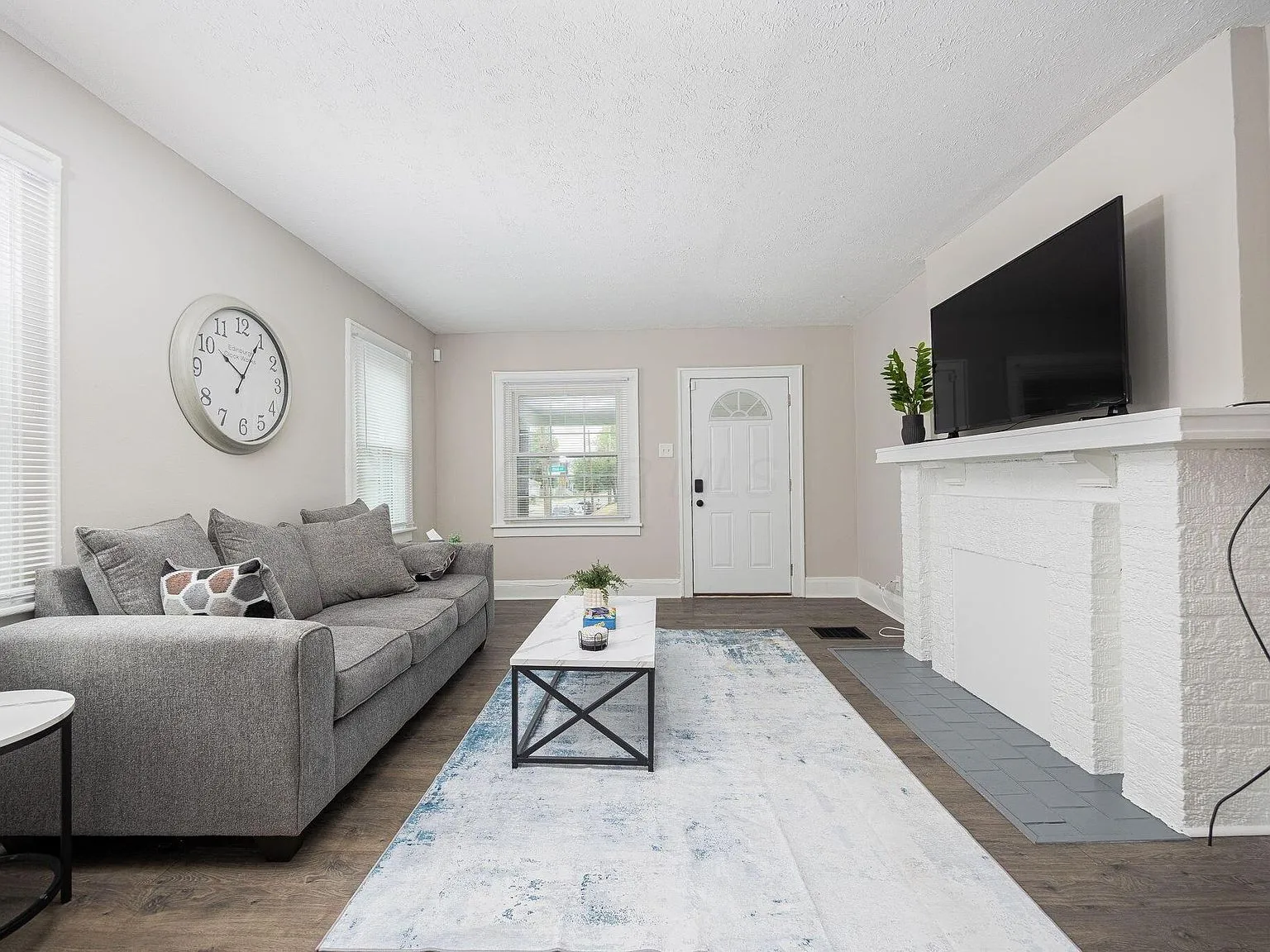 Unique dome house in Joshua Tree desert