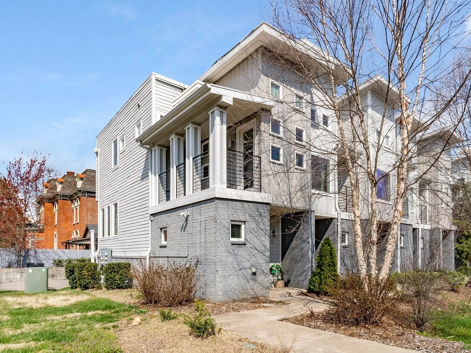 Unique dome house in Joshua Tree desert