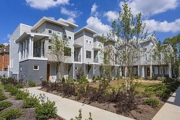 1240 2nd Ave S APT 1, Nashville, TN 37210 - 5