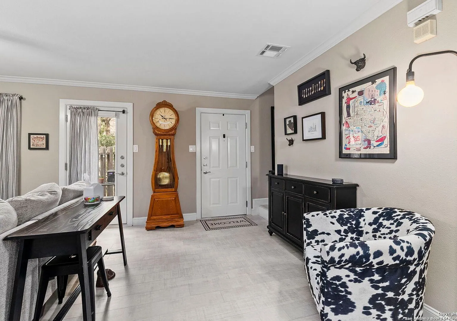 14122 Churchill Estates UNIT 207, San Antonio, TX 78248 - 4