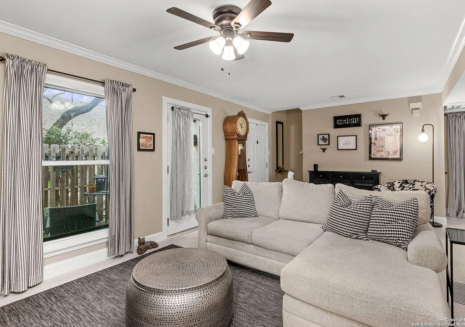 14122 Churchill Estates UNIT 207, San Antonio, TX 78248 - 5