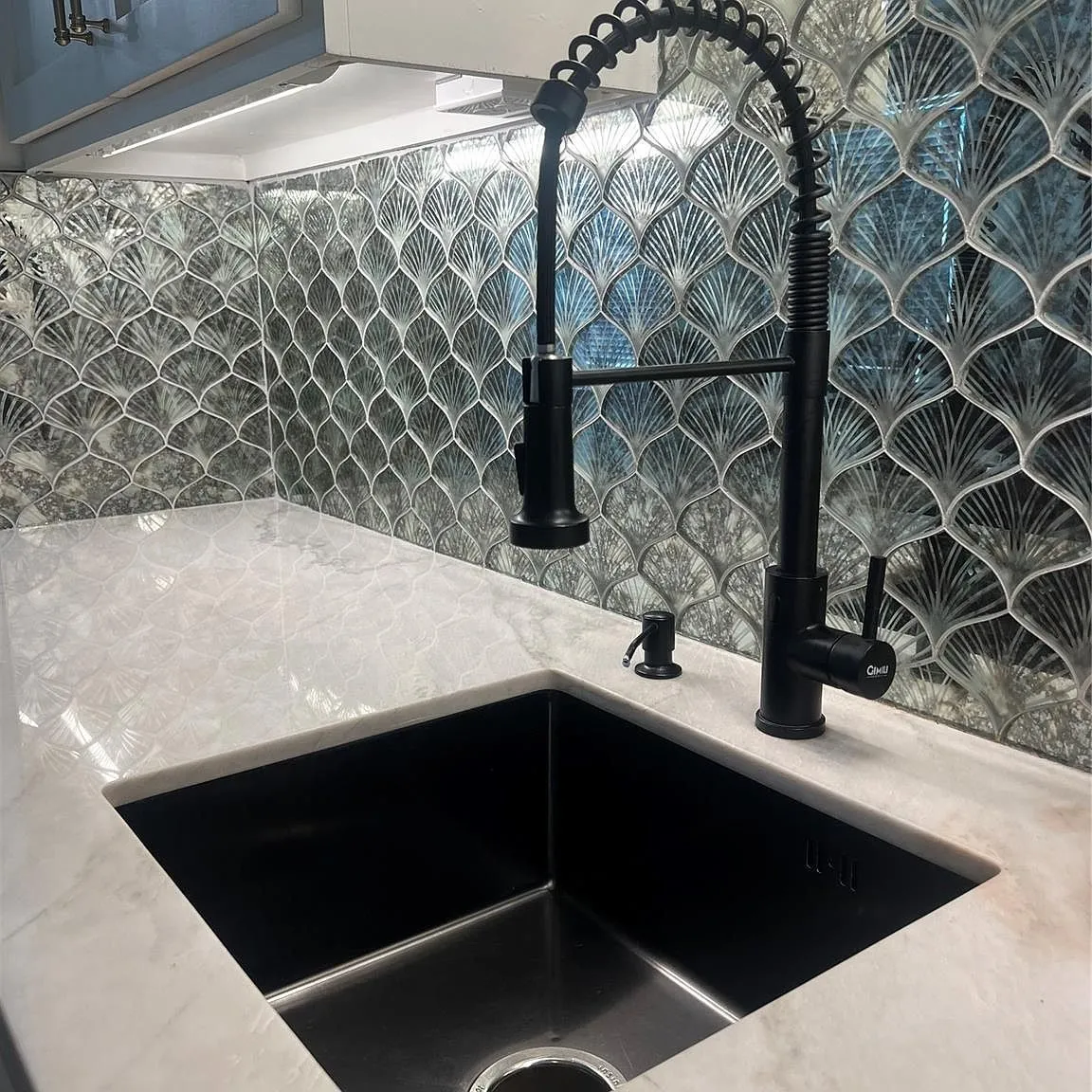 3027 Avenue O 1/2, Galveston, TX 77550 - 5