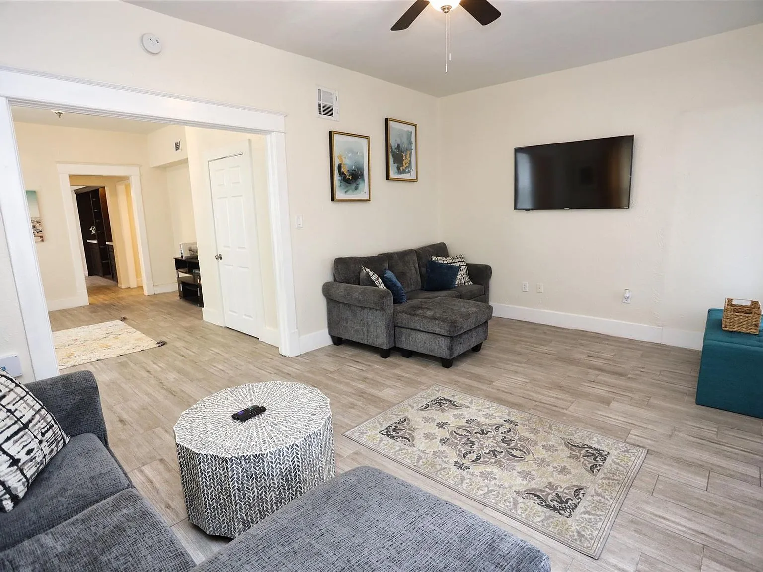 3309 Bernardo De Galvez, Galveston, TX 77550 - 3