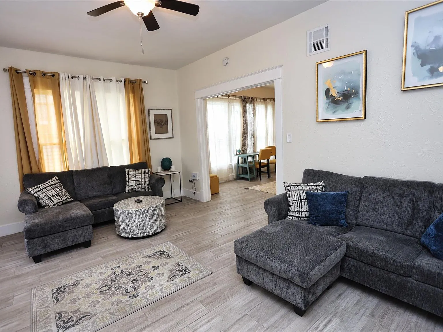 3309 Bernardo De Galvez, Galveston, TX 77550 - 4