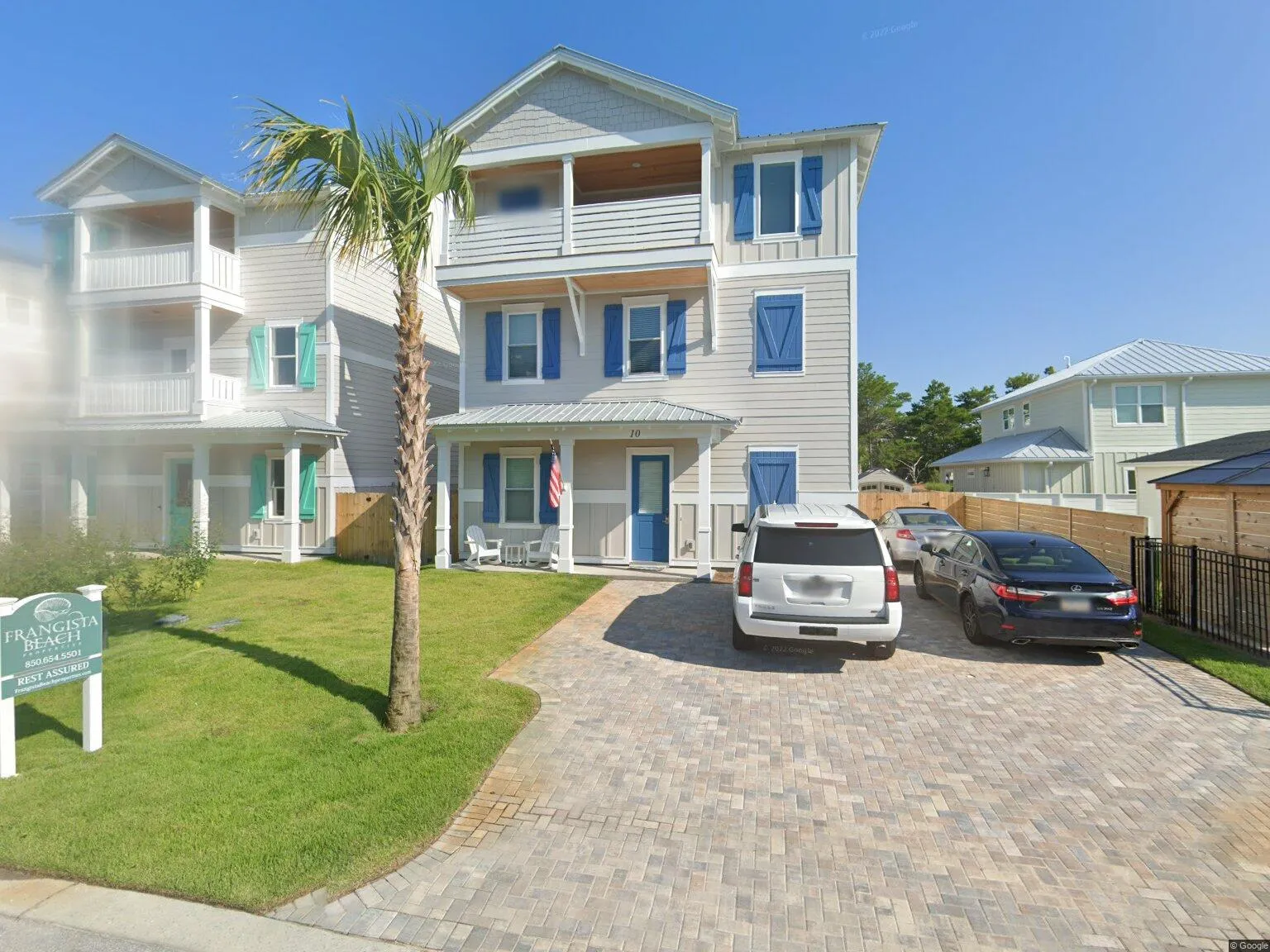 Unique dome house in Joshua Tree desert