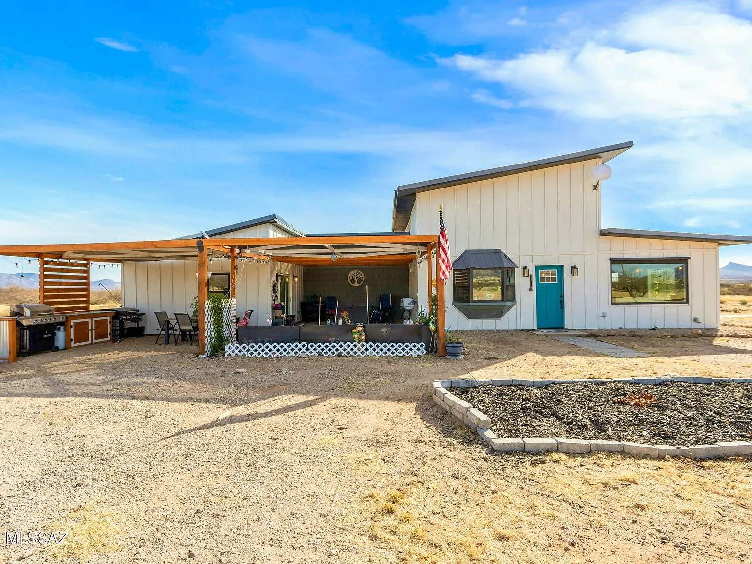 Unique dome house in Joshua Tree desert
