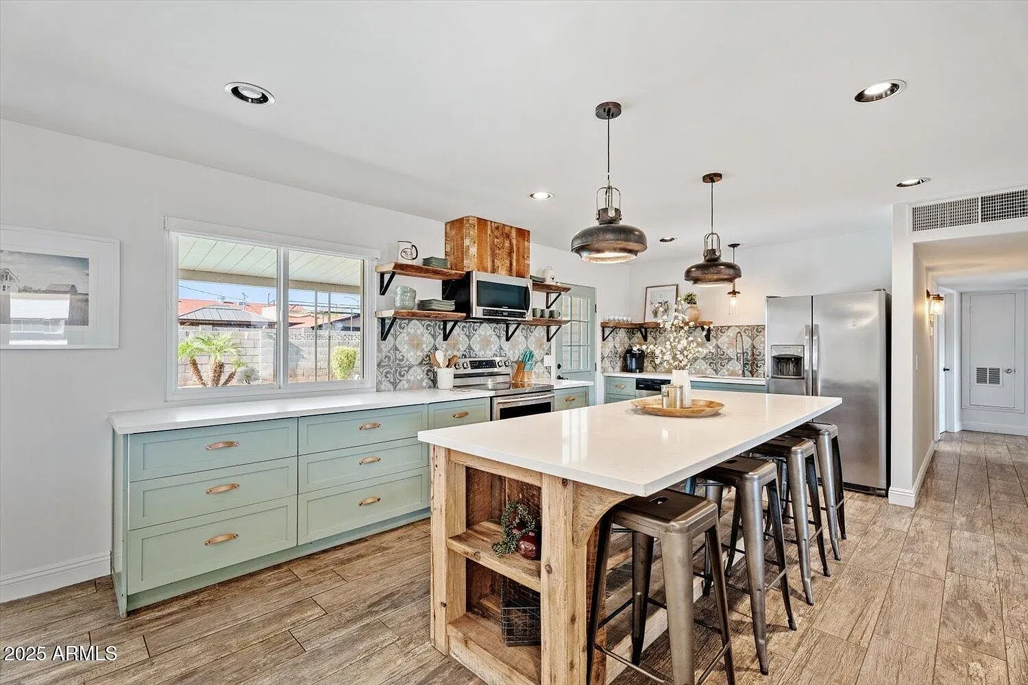 620 N 73rd Pl, Scottsdale, AZ 85257 - Cover Photo