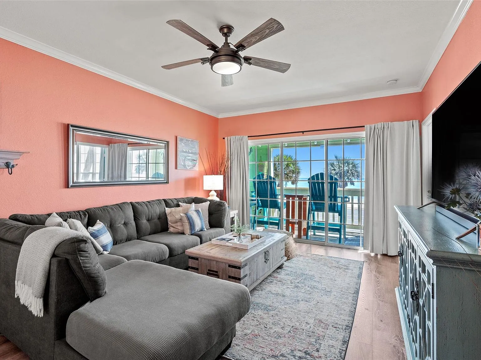 7000 Seawall Blvd APT 1026, Galveston, TX 77551 - 4