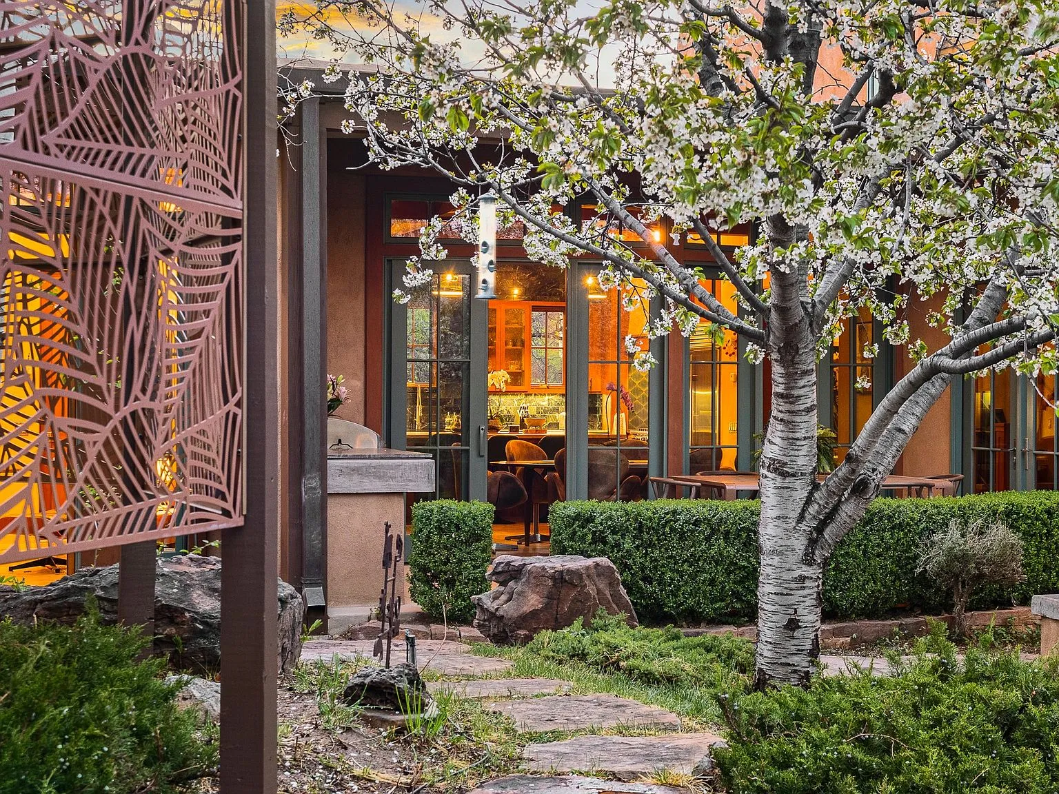 992 Old Pecos Trl, Santa Fe, NM 87505 - 2