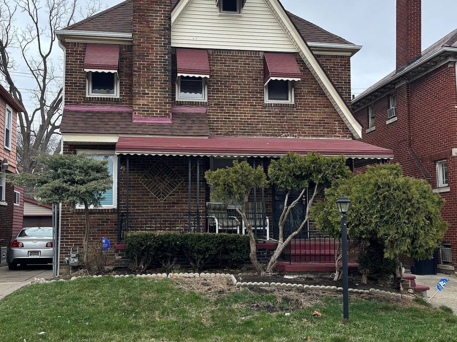 Unique dome house in Joshua Tree desert