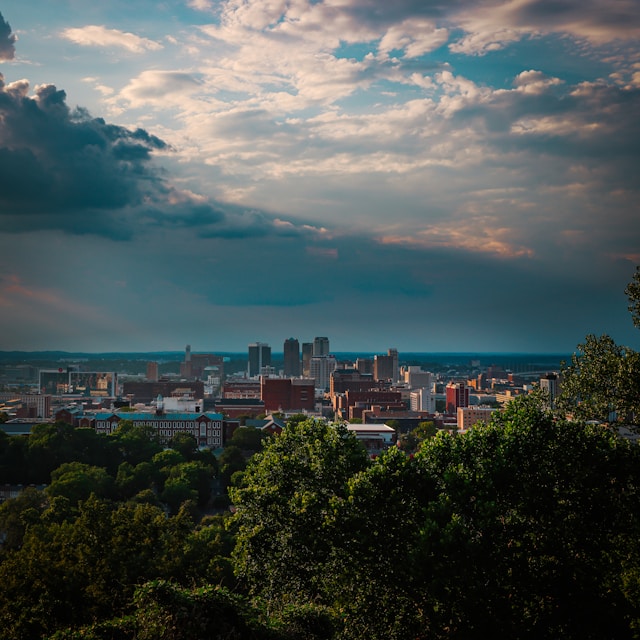 Airbnb Rental Market in Birmingham, AL