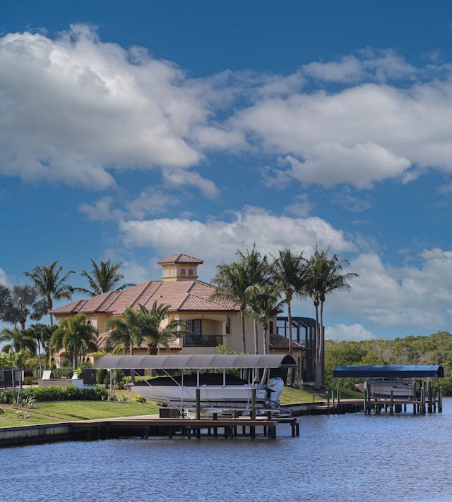 Cape Coral, FL – Rental Regulation Guide March 2025