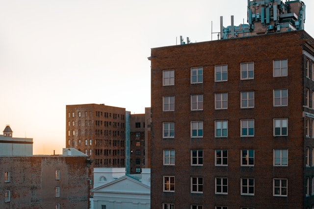 Best Places to Buy Airbnb Savannah