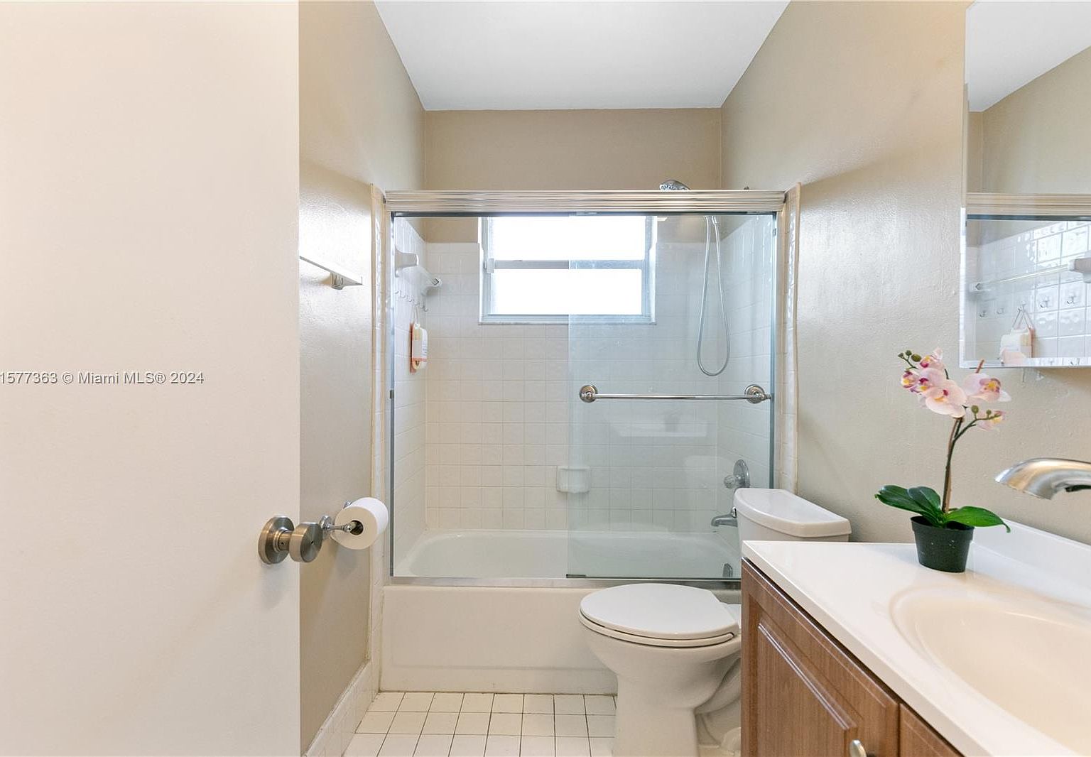 2031 NW 32nd St, Fort Lauderdale, FL 33309 - 5