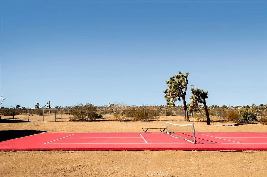 3773 Yucca Mesa Rd, Yucca Valley, CA 92284 - 2