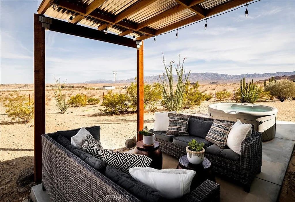 3370 Moonglow Rd, Twentynine Palms, CA 92277 - 4