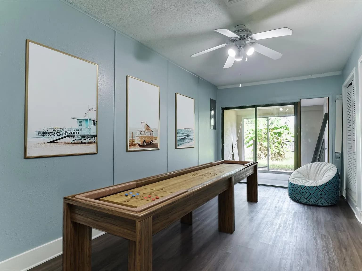 24 San Jacinto Dr, Galveston, TX 77550 - 4