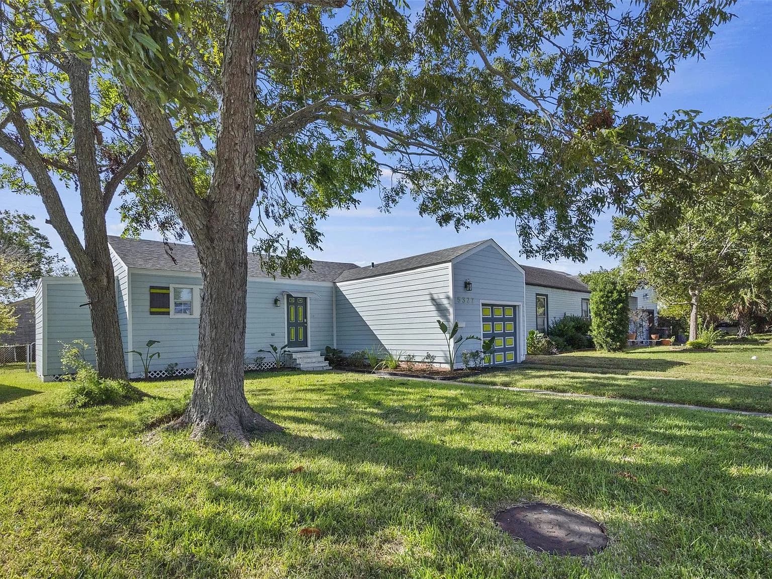 5327 Borden Ave, Galveston, TX 77551 - 4