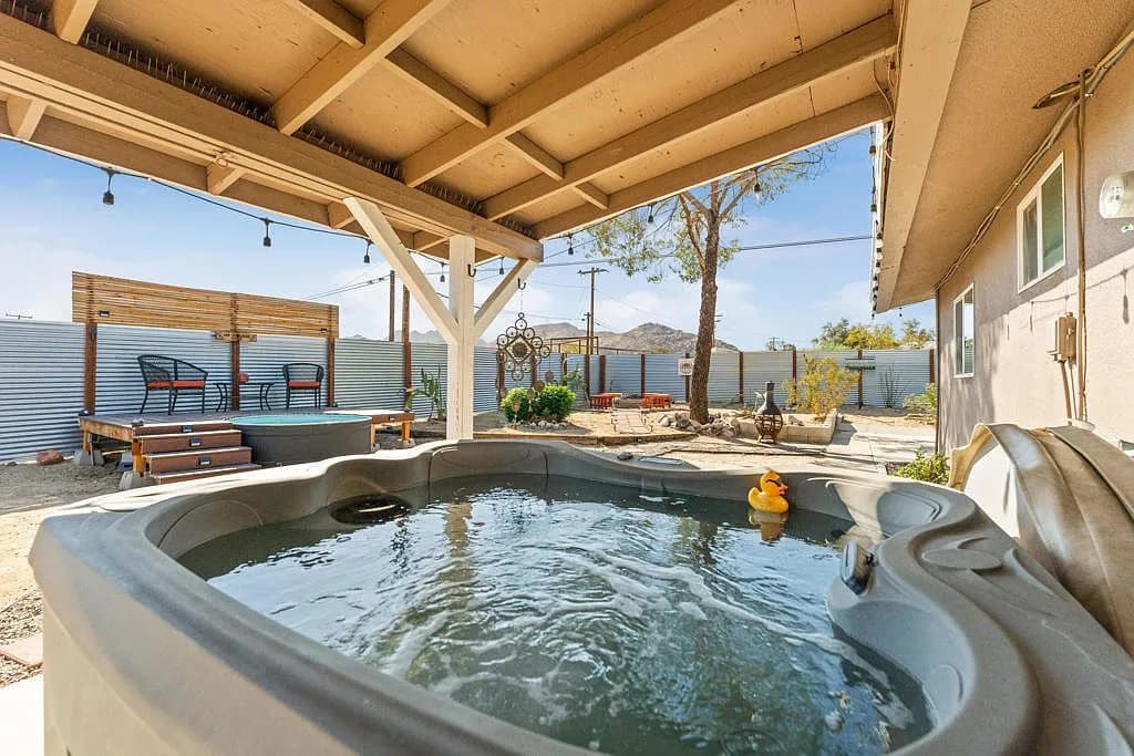 62093 Mountain View Cir, Joshua Tree, CA 92252 - 3