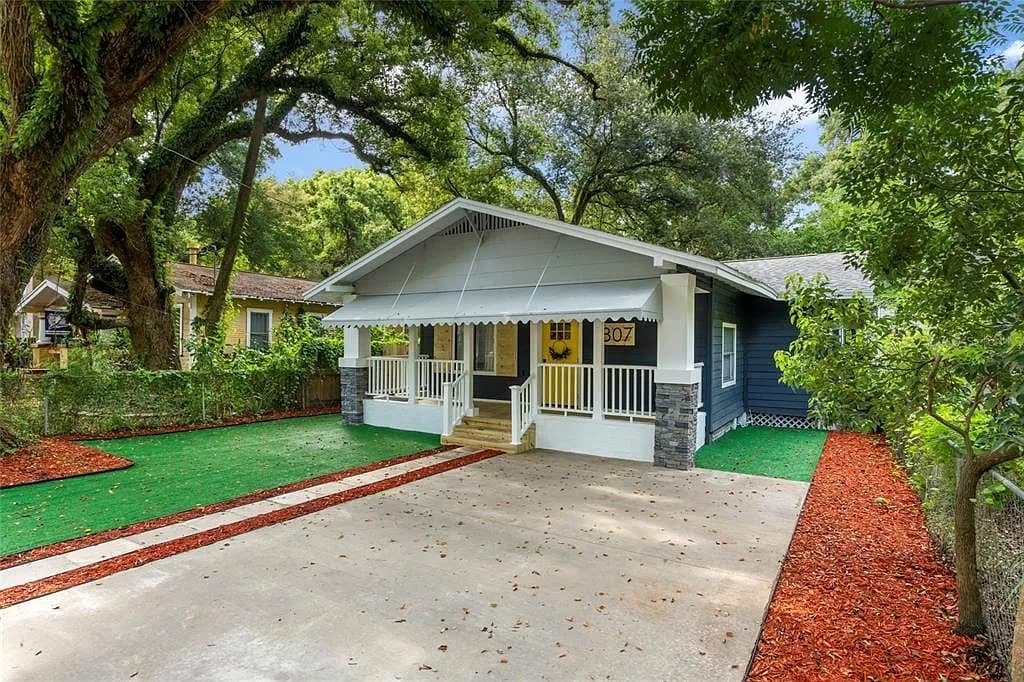 807 E Genesee St, Tampa, FL 33603 - 2