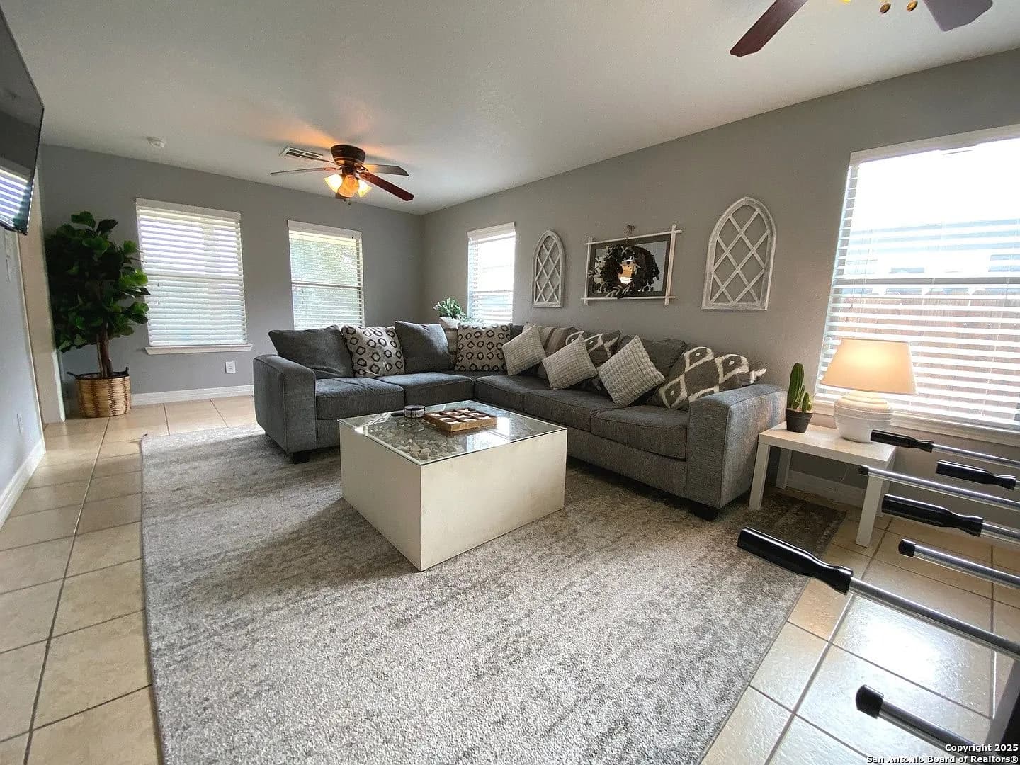 1535 BONNYVIEW DR, Canyon Lake, TX 78133 - 3