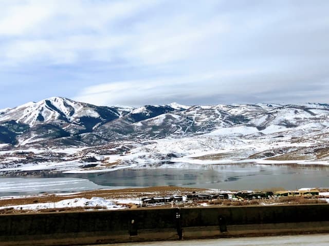 Airbnb Data on 2,351 Active Vacations Rental in Park City
