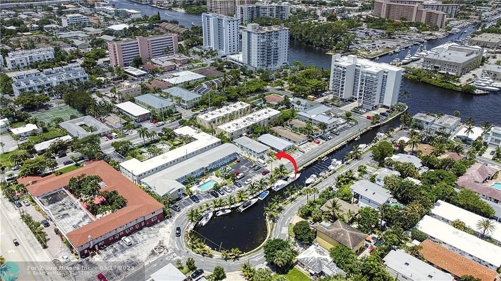 3220 Canal Dr, Pompano Beach, FL 33062 - 5