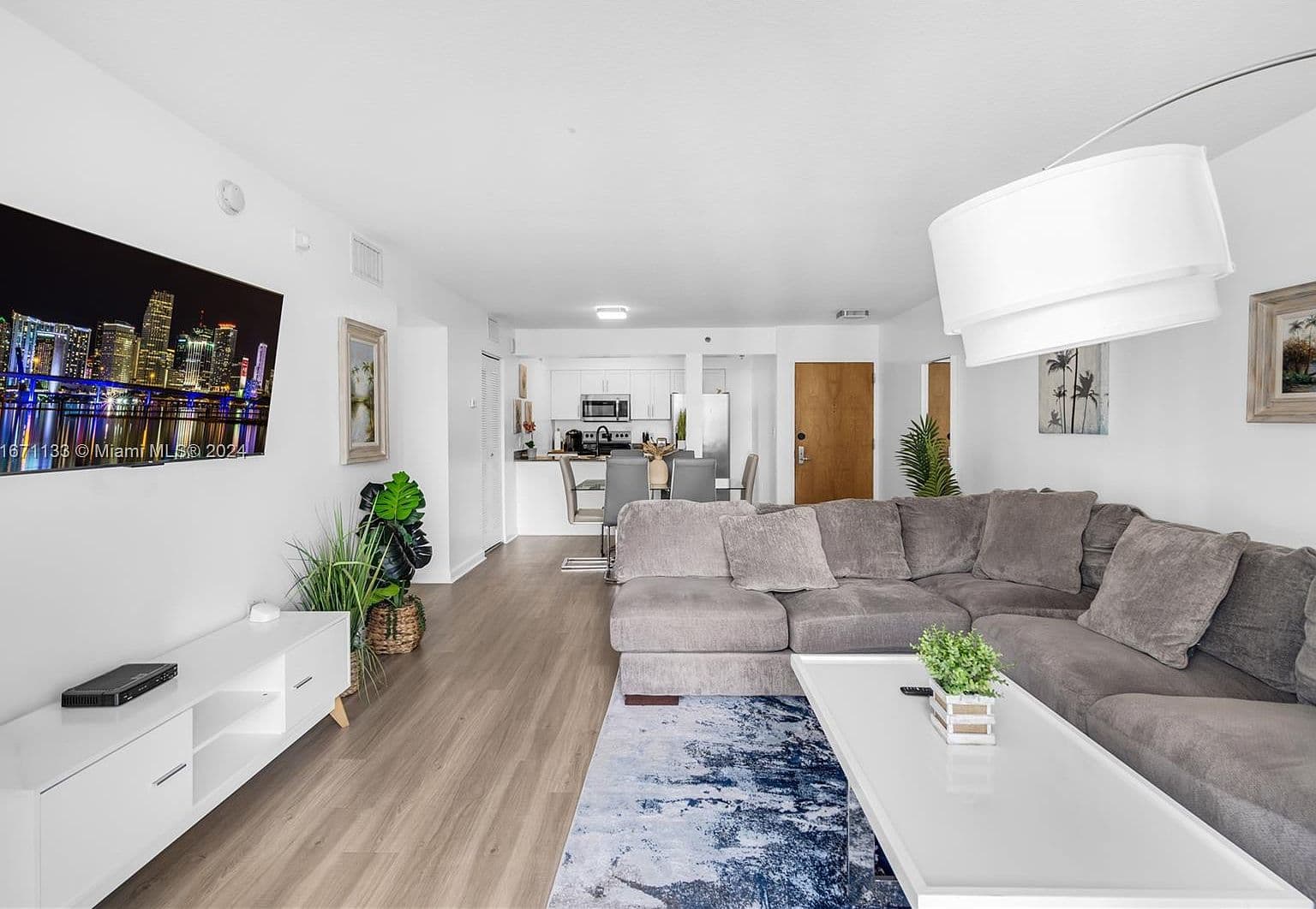 1200 Brickell Bay Dr APT 3024, Miami, FL 33131 - 5
