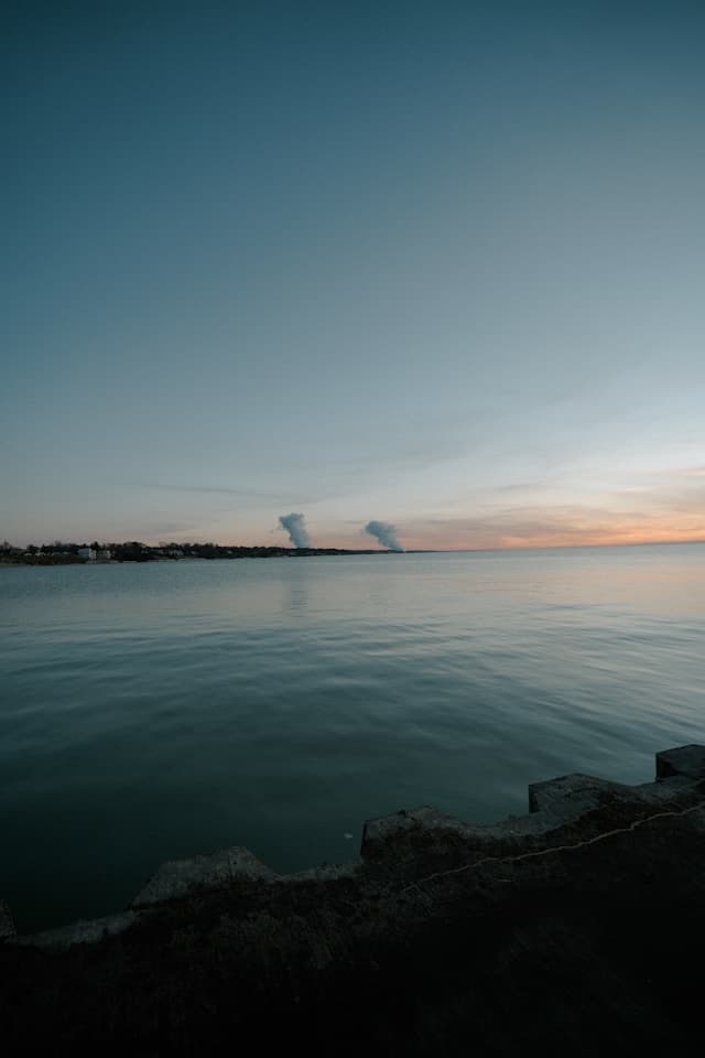 Airbnb Data on 589 Active Vacation Rentals in South Haven