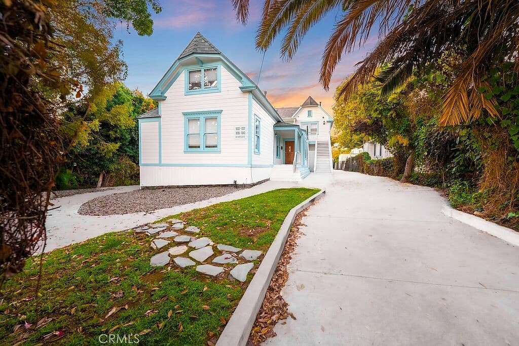 Short-term rental for sale at 1033 E Santa Clara St, Ventura, CA, 93001
