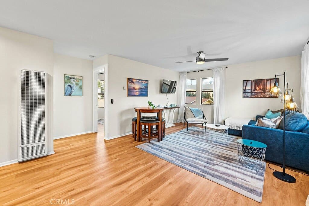 1033 E Santa Clara St, Ventura, CA, 93001 - 4