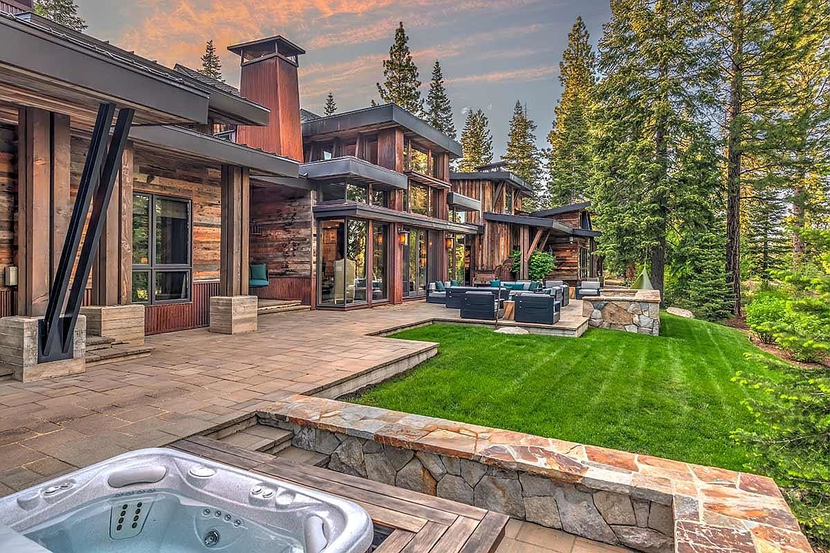 10536 Olana Dr, Truckee, CA, 96161 - 5