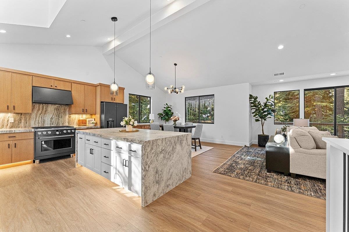 1174 Statford Way, Tahoe Vista, CA, 96148 - 4