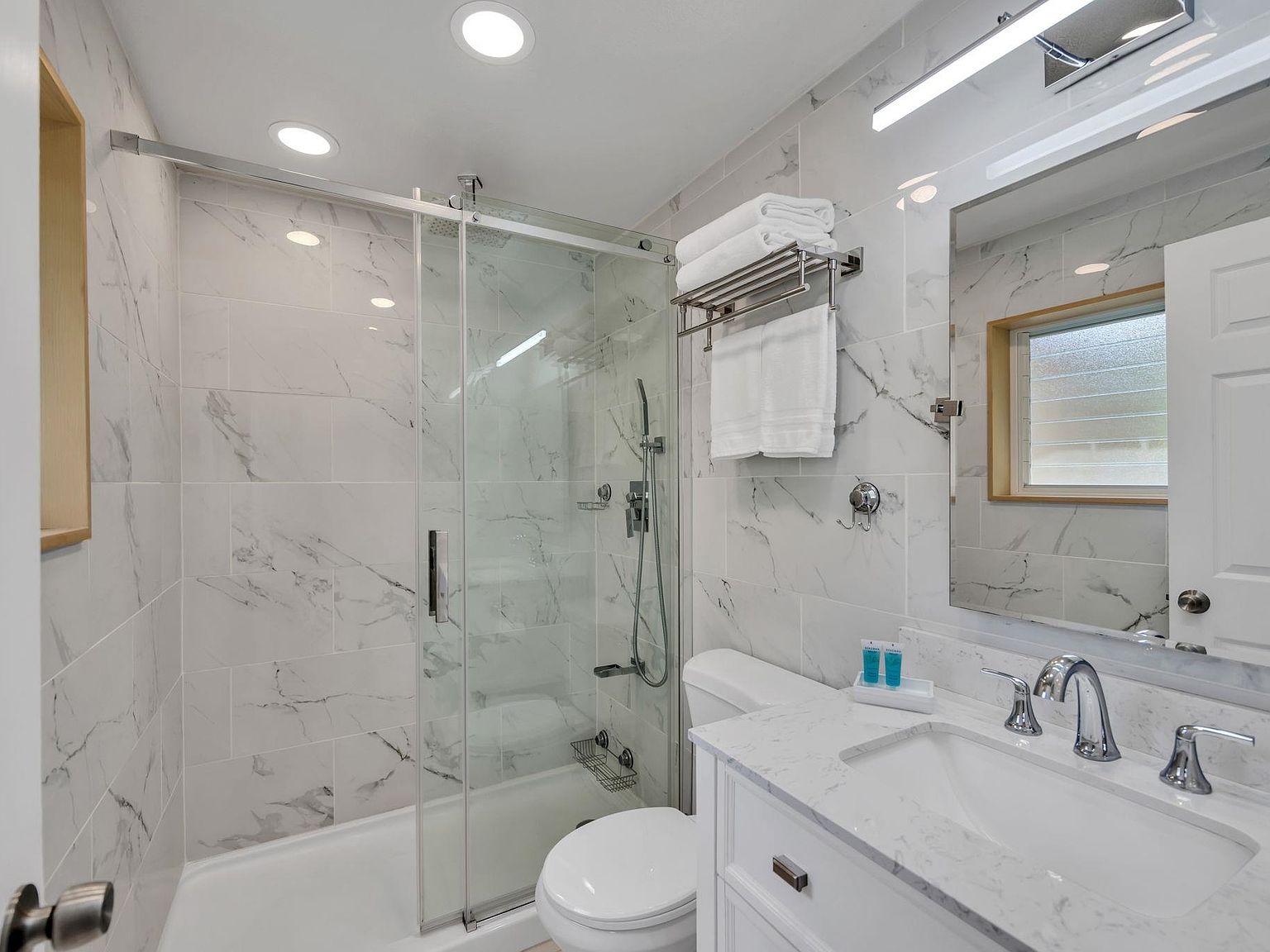 120 Hui Road F Unit E16, Lahaina, HI, 96761 - 3