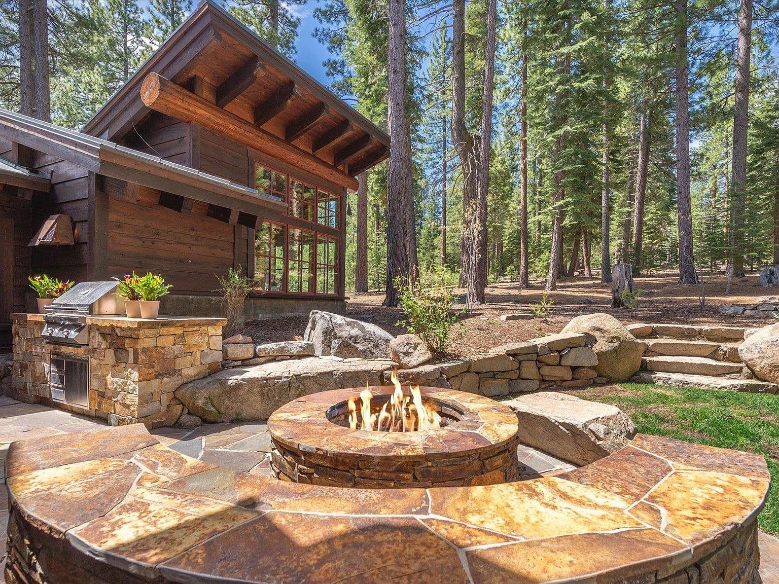 12236 Pete Alvertson Dr, Truckee, CA, 96161 - 3