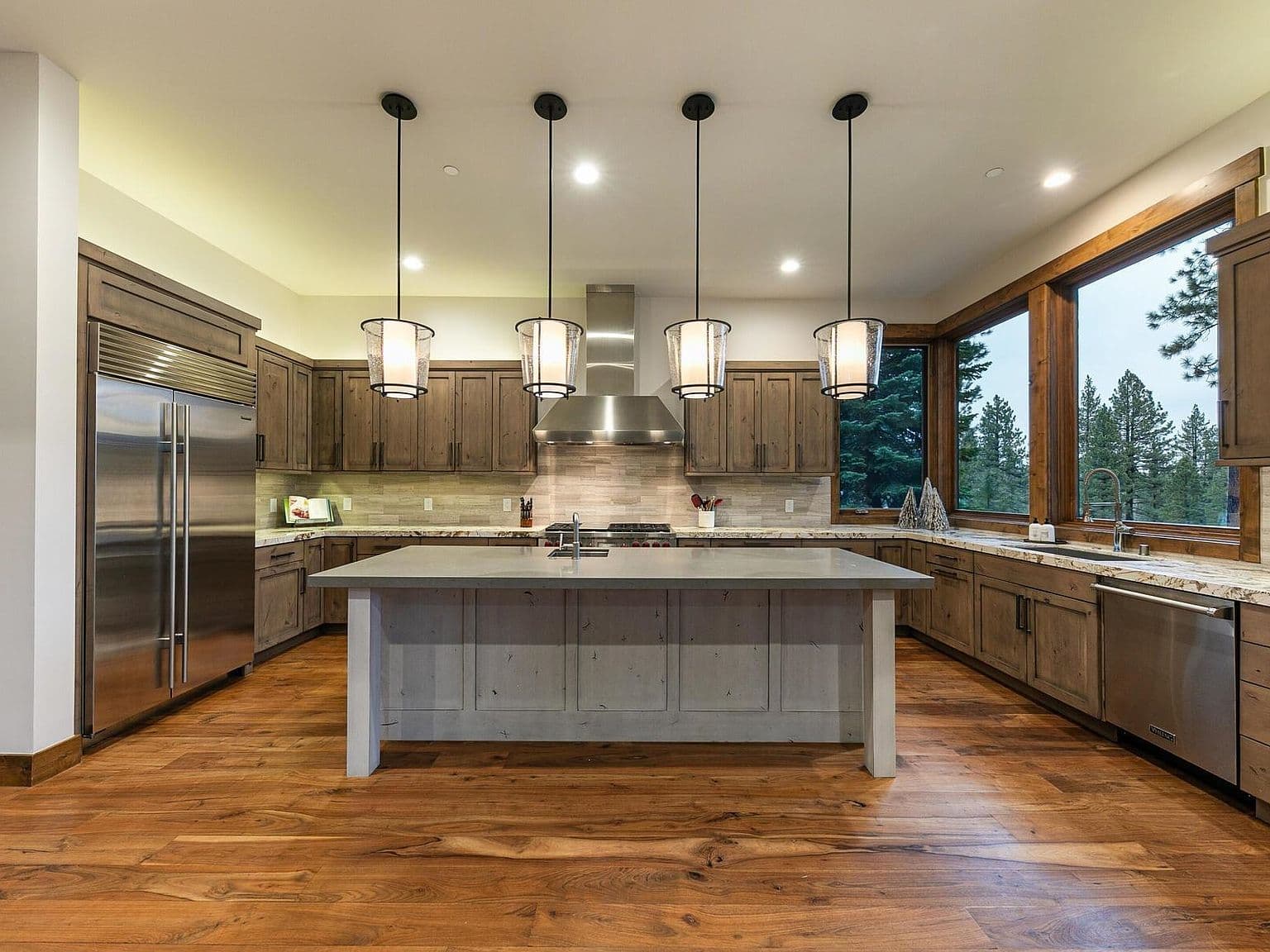 12237 Pete Alvertson Dr, Truckee, CA, 96161 - 5