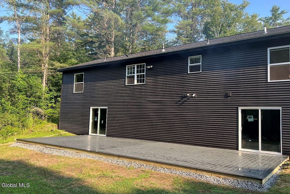 123 Forest Lake Road, Chestertown, NY, 12817 - 5