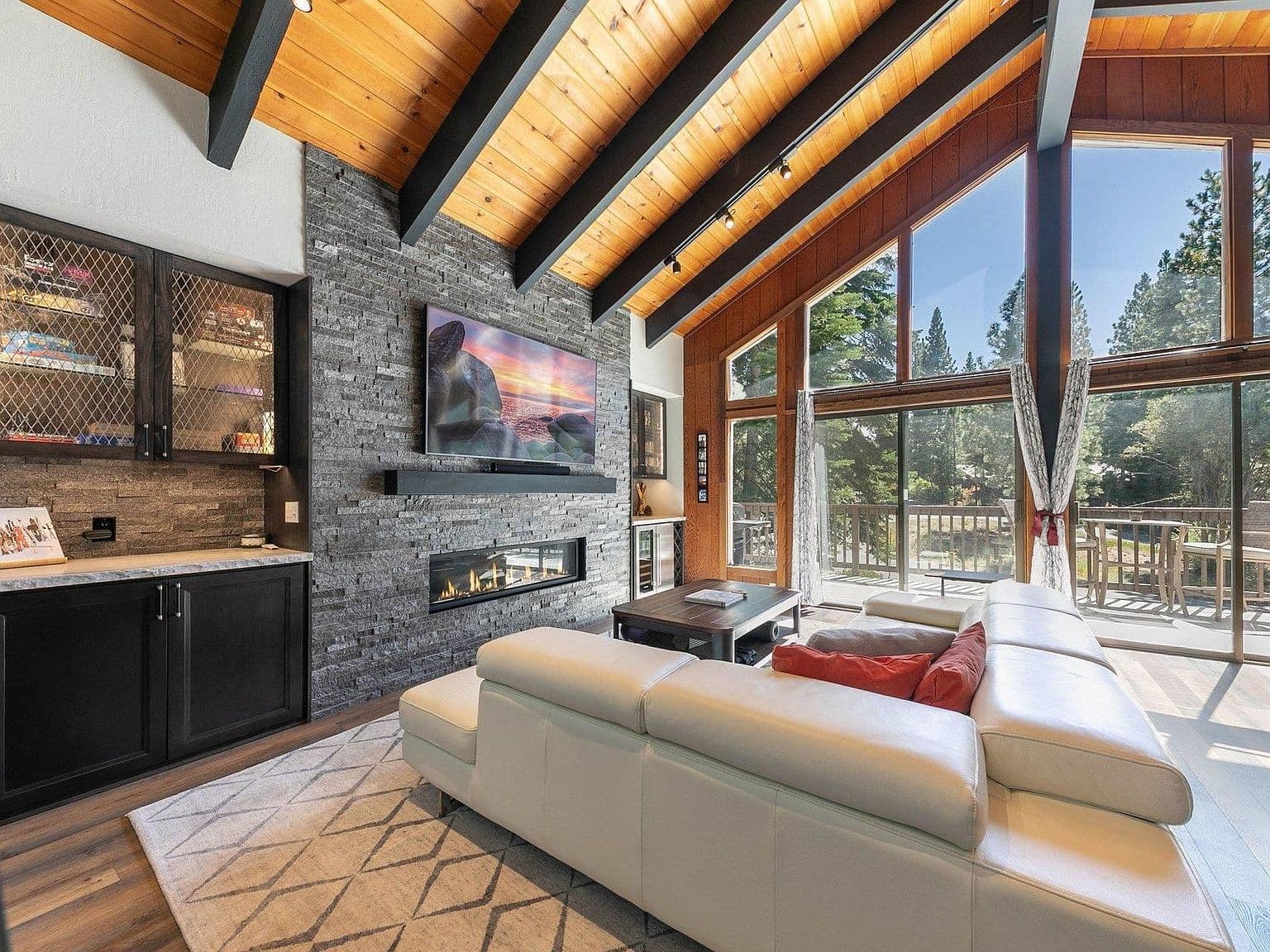 1237 Wagon Wheel, Truckee, CA, 96161 - 2