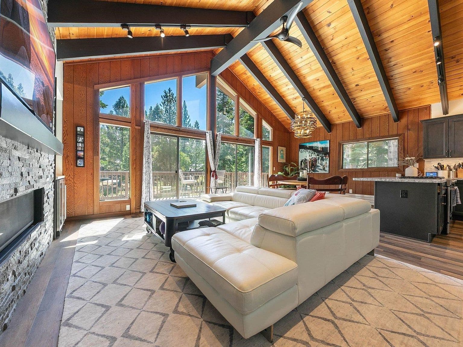 1237 Wagon Wheel, Truckee, CA, 96161 - 4
