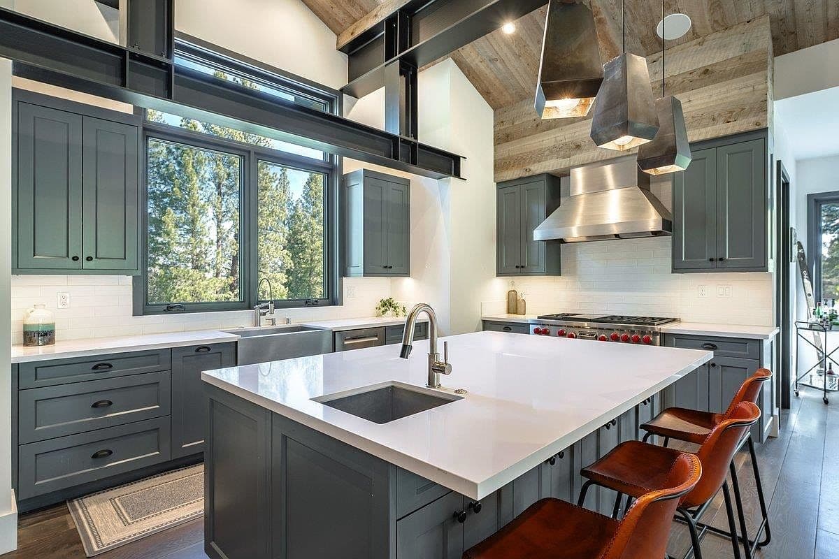 13212 Snowshoe Thompson Cir, Truckee, CA, 96161 - 5