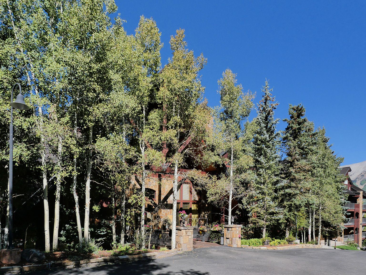 135 San Joaquin Rd #203, Telluride, CO, 81435 - 4