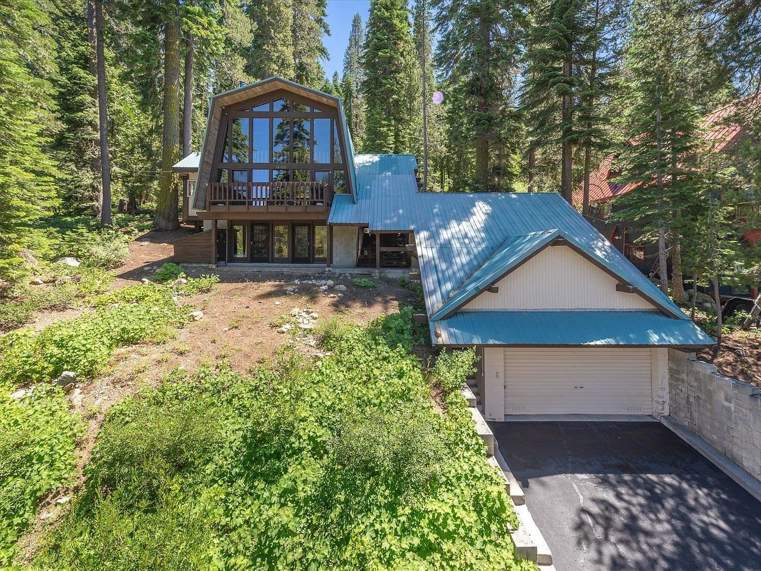 Short-term rental for sale at 14801 Mount Judah Dr, Truckee, CA, 96161