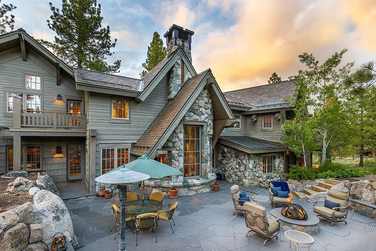 153 Bob Sherman, Truckee, CA, 96161 - 3