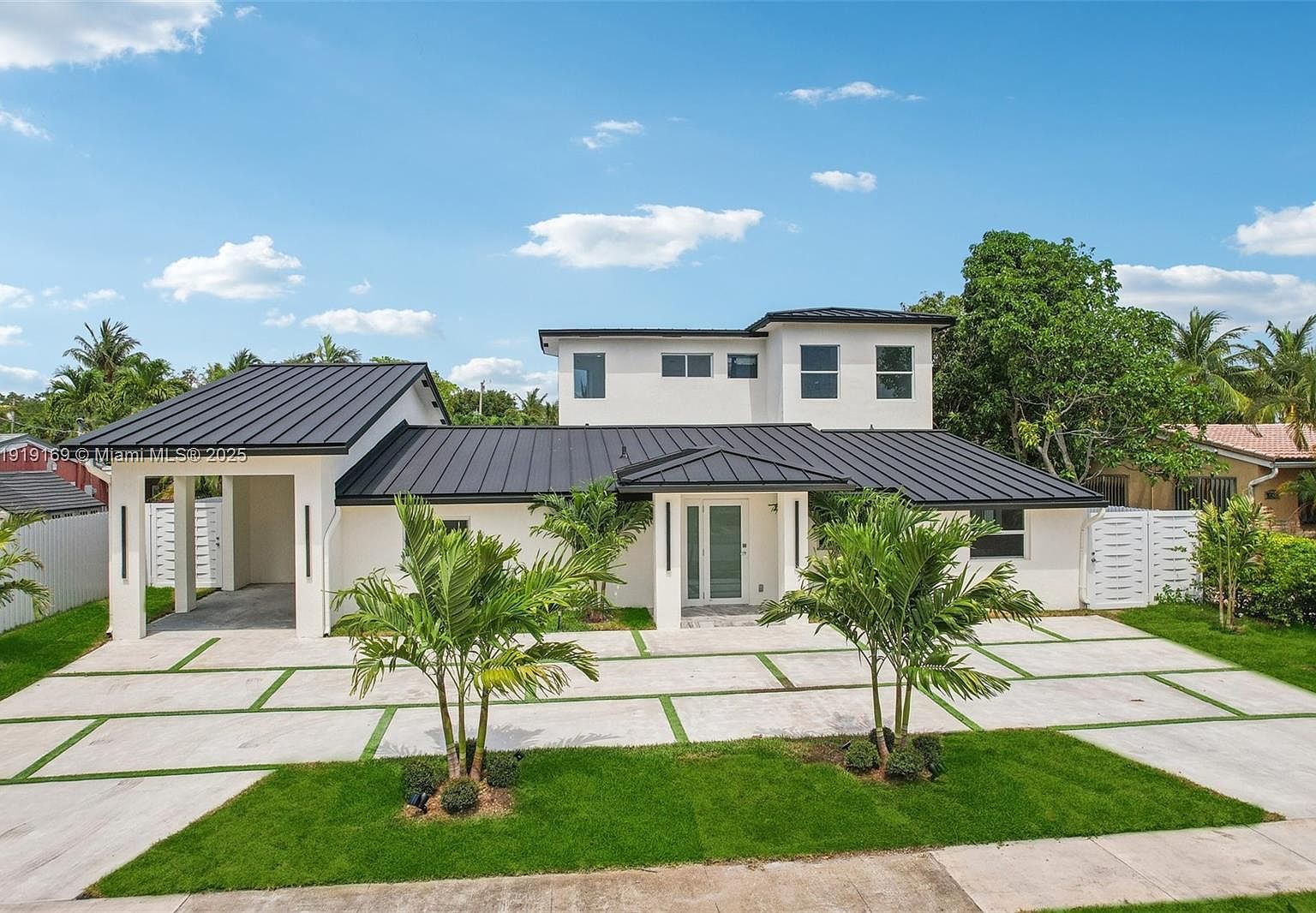 2001 SW 23rd Ave, Fort Lauderdale, FL, 33312 - 4